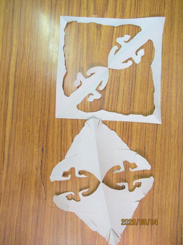 折り紙切り絵