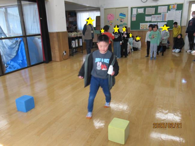 ピンポン玉リレー